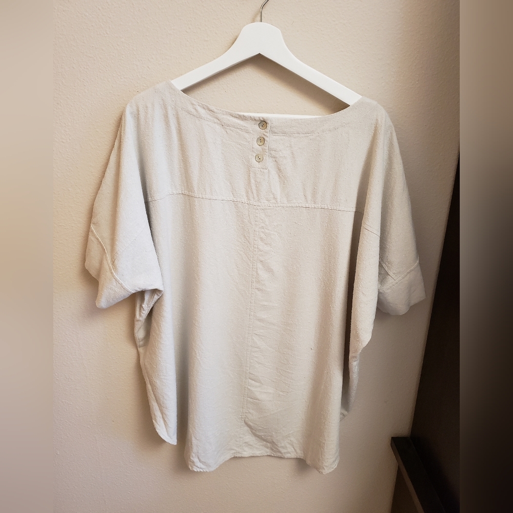 Eileen Fisher Silk Noil Bateau Neck Top - Picture 2 of 4